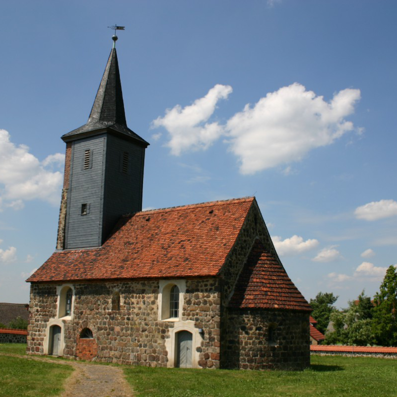 2001_Kirche Lehnsdorf