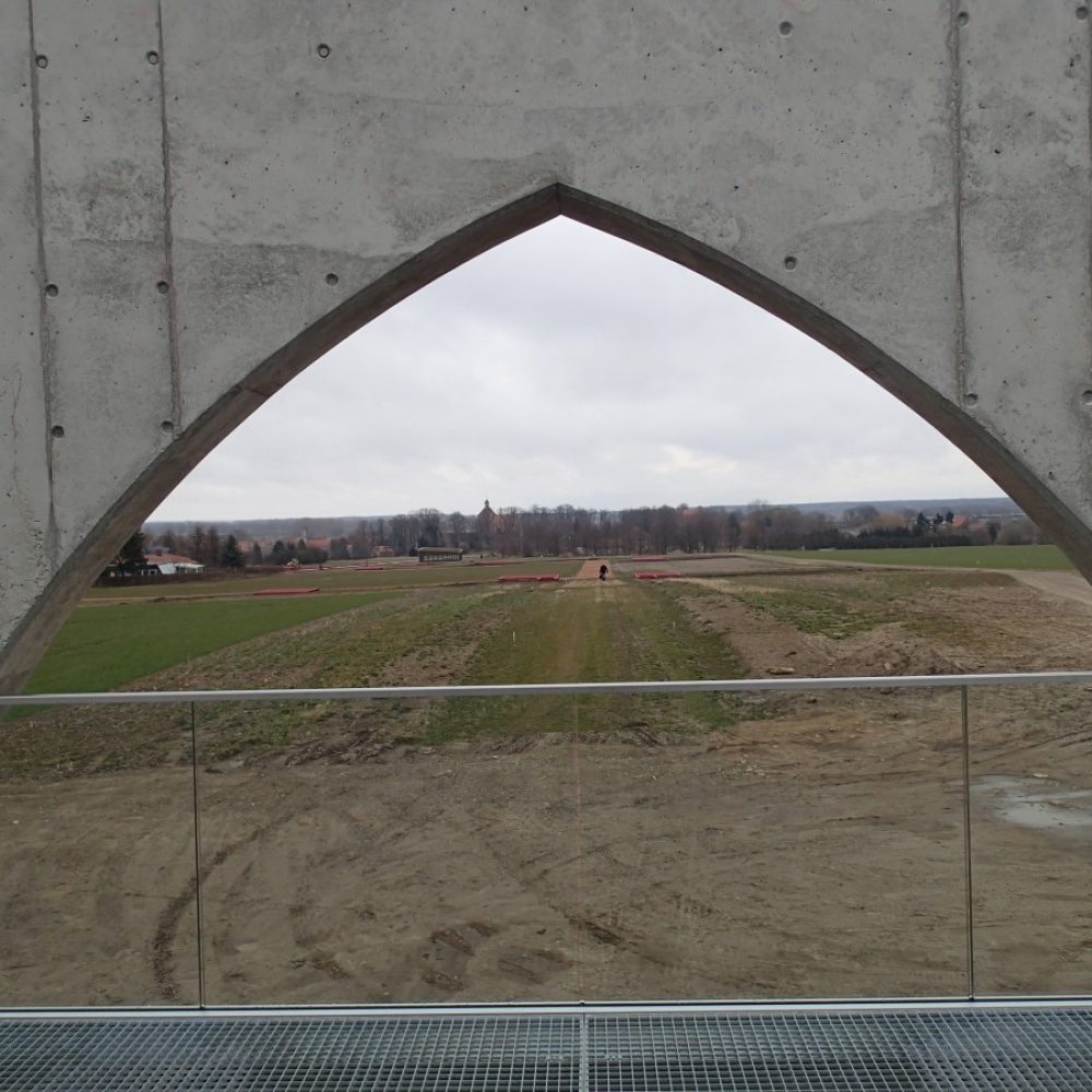 2015_ Aussichtsturm zur Visualisierung des mittelalterlichen Stadttores 02